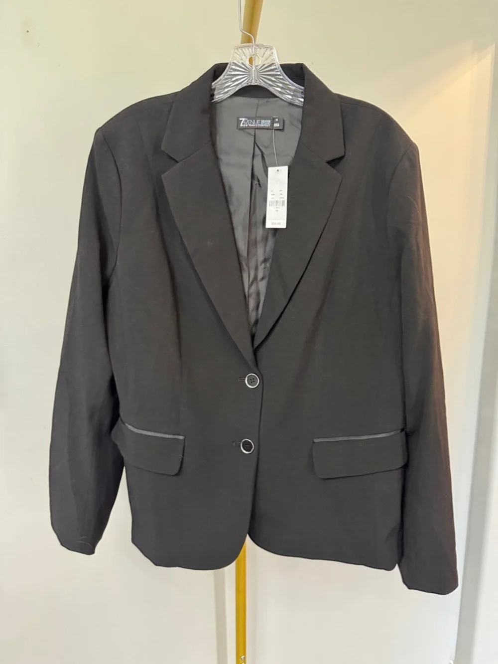 New York & Company Black Two-Button Tailored Blazer NWT 16